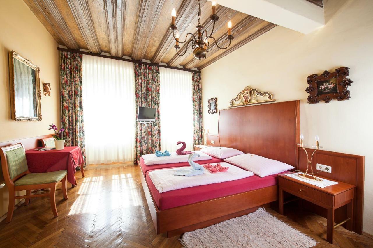Hotel Alte Post Krems Exteriör bild