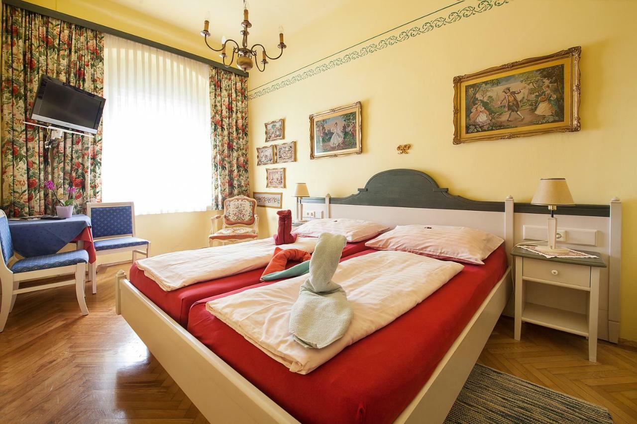 Hotel Alte Post Krems Exteriör bild