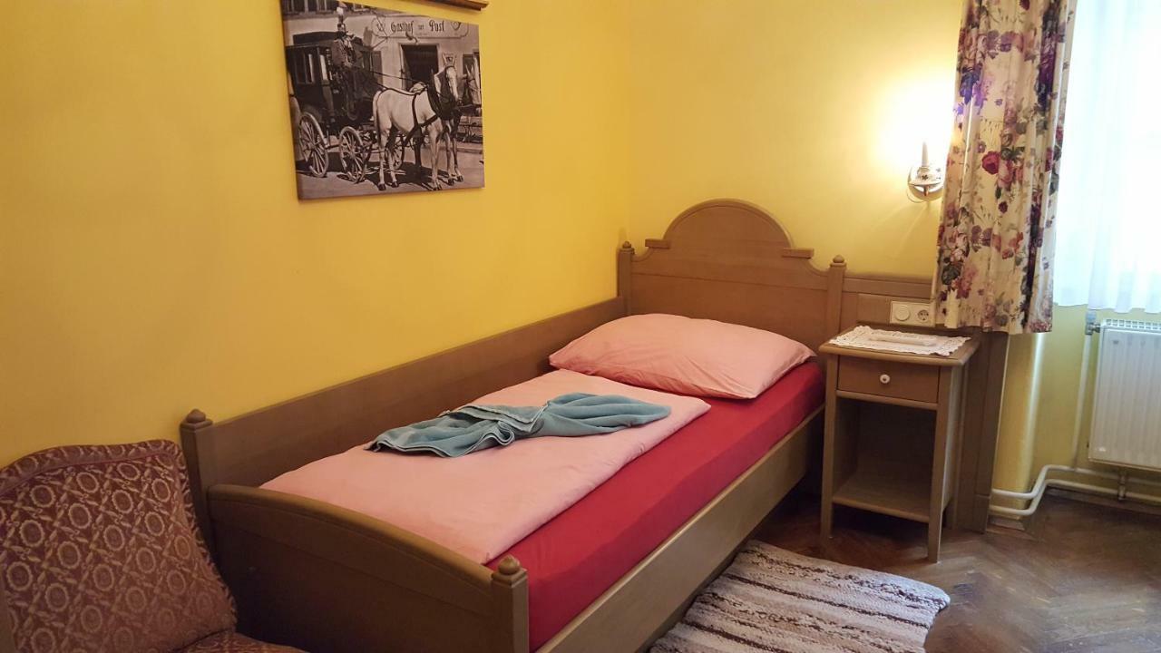 Hotel Alte Post Krems Exteriör bild